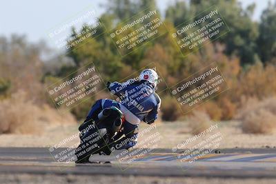 media/Dec-18-2022-SoCal Trackdays (Sun) [[8099a50955]]/Turn 7 Backside (1125am)/